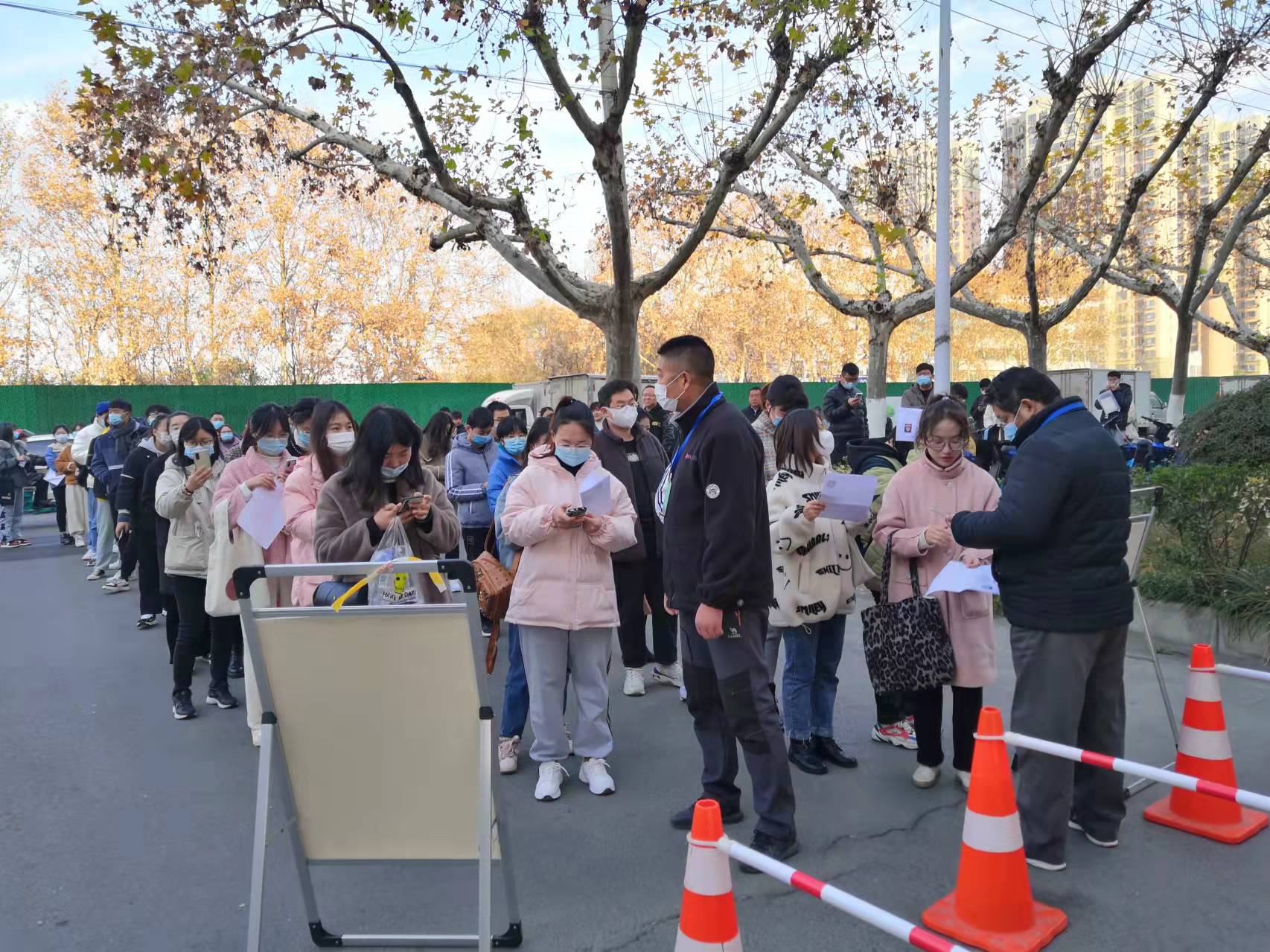 核查健康码.jpg 核查健康码.jpg